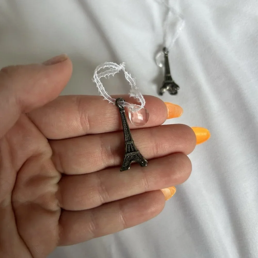 2 Tiny Small Black‎ Gray Eiffel Tower Ornaments White Lace Gemstone Vintage 90s